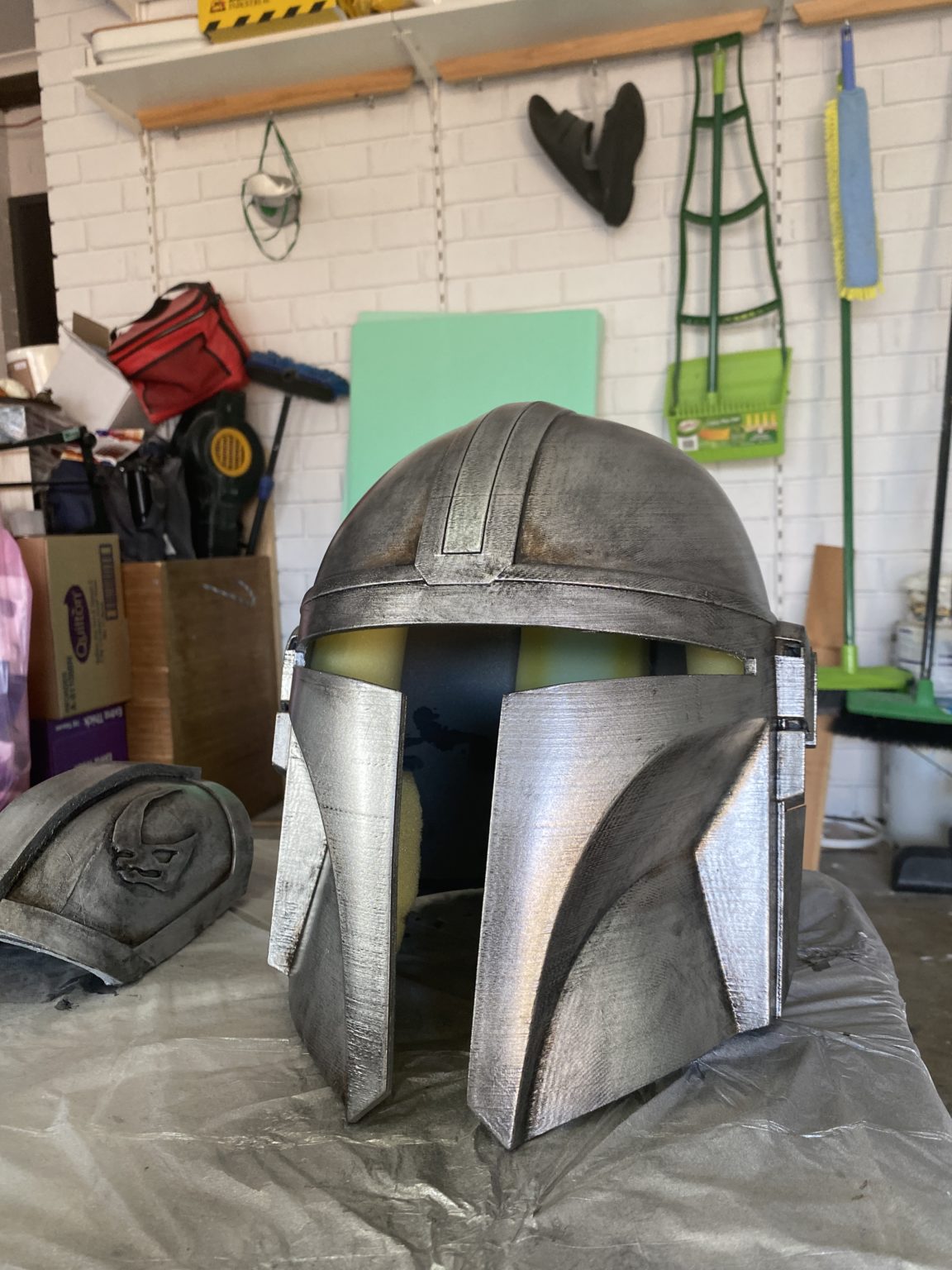 How a Dad Made a Mandalorian Costume for His Son using 3D Printing